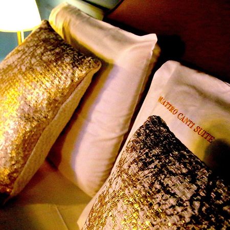 Quattro Canti Suites Catania Eksteriør billede